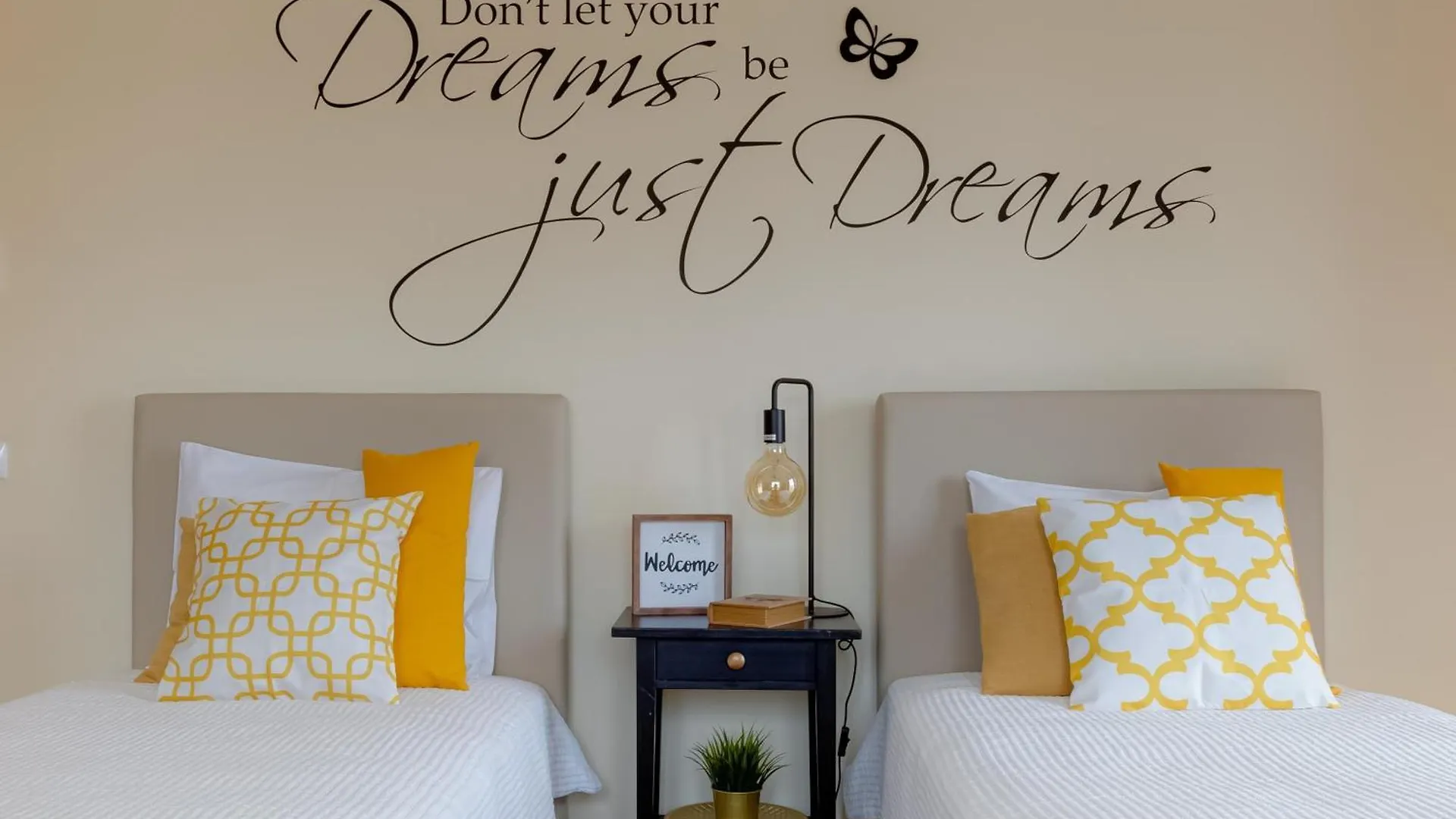 Chez Imaginarios-Exclusive Beach & City Hideout Lagos 0*,  Portugal