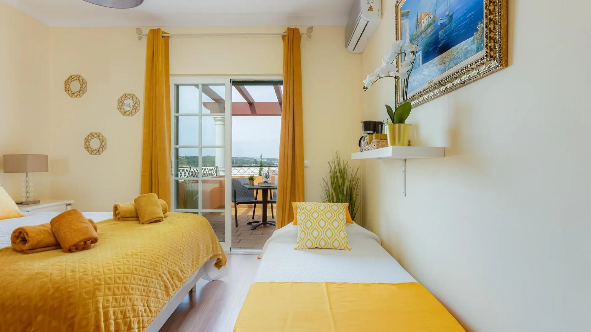 Chez Imaginarios-Exclusive Beach & City Hideout Lagos 0*,