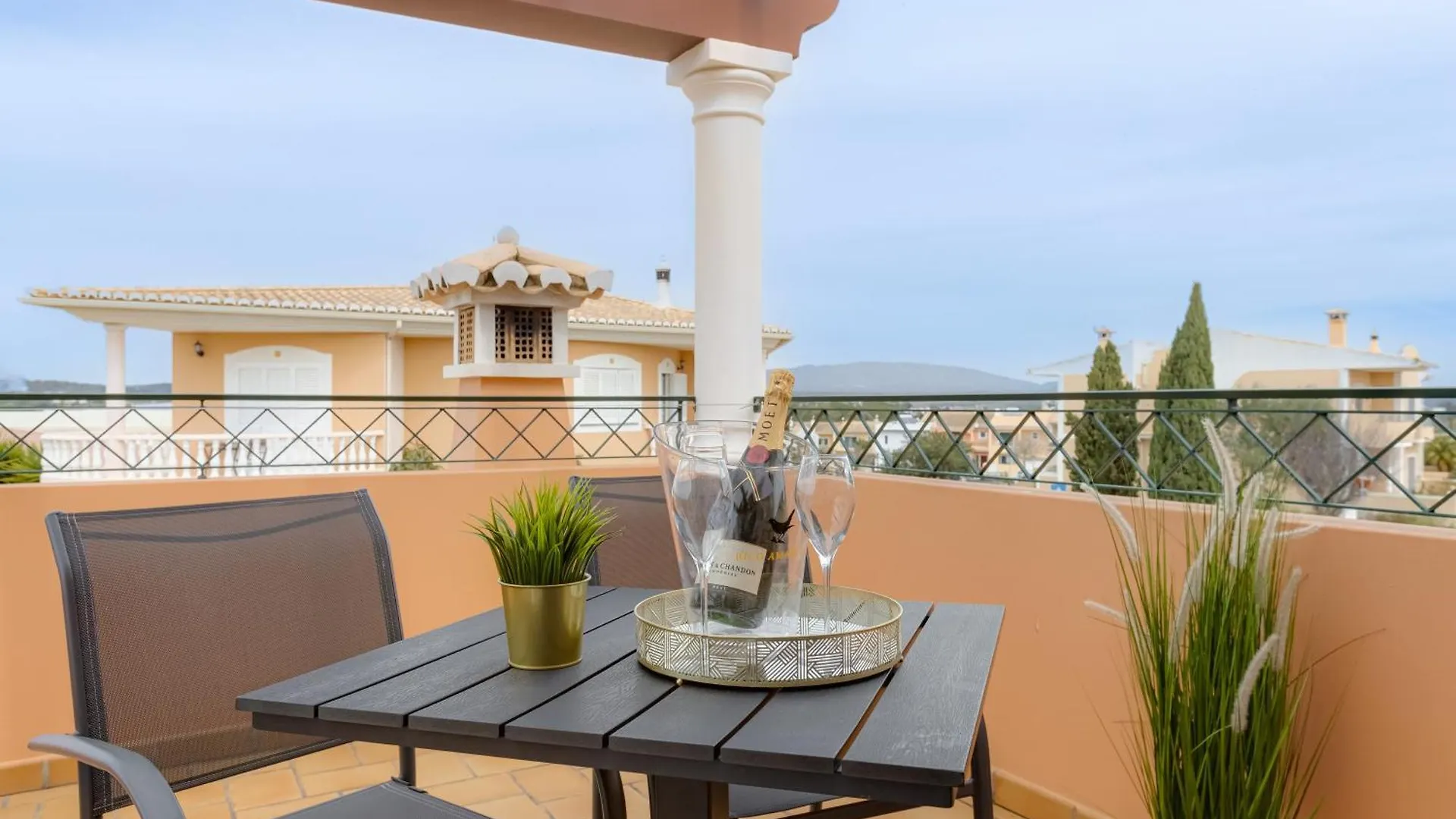 Homestay Chez Imaginarios-Exclusive Beach & City Hideout Lagos